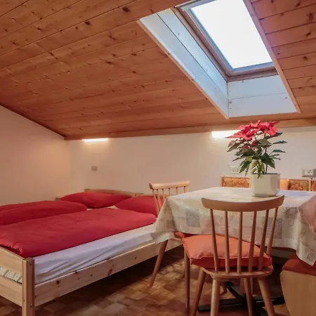 Apartment Costanzi By Interhome